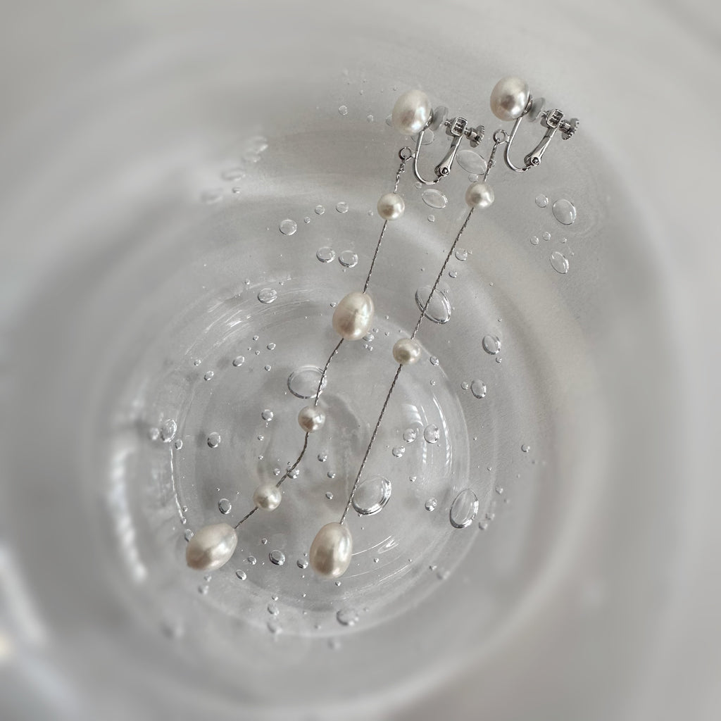 No.13 drop  pearl station asymmetry weddingピアス　イヤリング - hikari pearl.