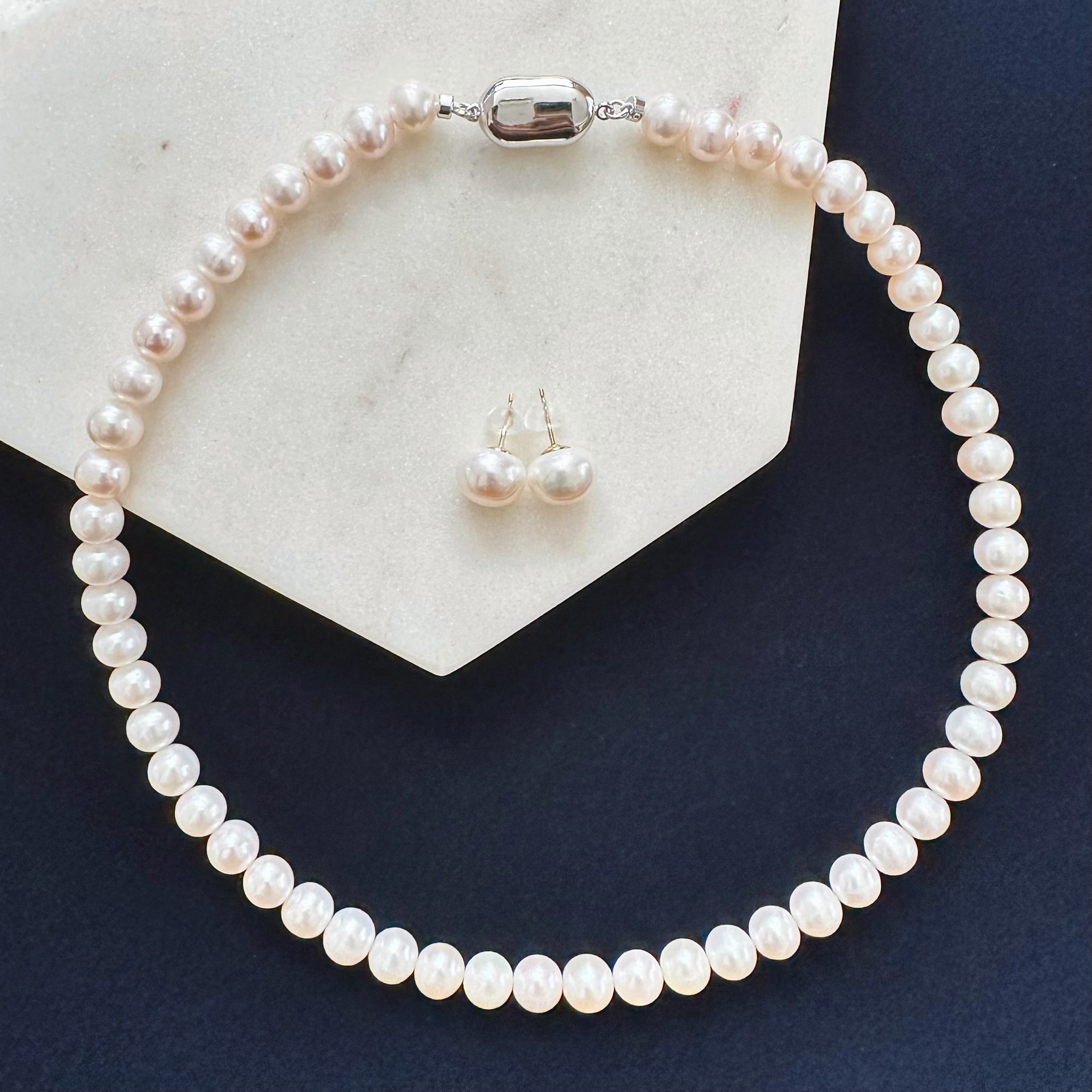 freshwater pearl necklace 40cm