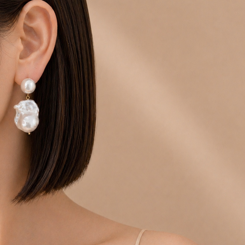 egg×oyster baroque  pearl weddingピアス　イヤリング - hikari pearl.