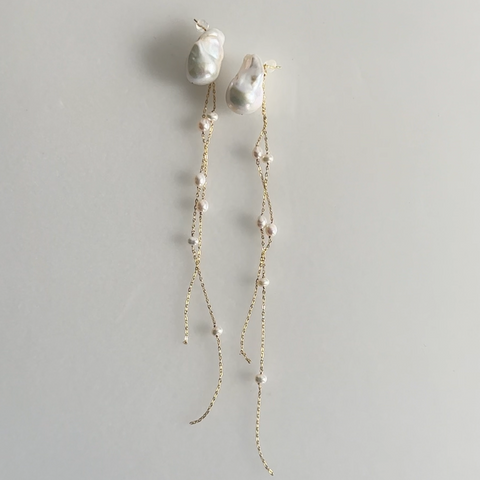 "lisianthus リシアンサス" バロックパール　ロングピアス　イヤリング　wedding baroque