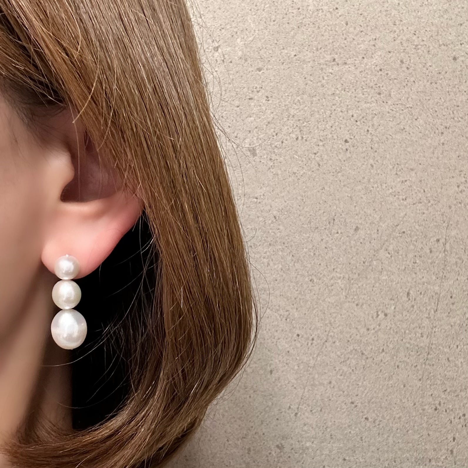 一点もの　3 egg  pearl  ピアス - hikari pearl.