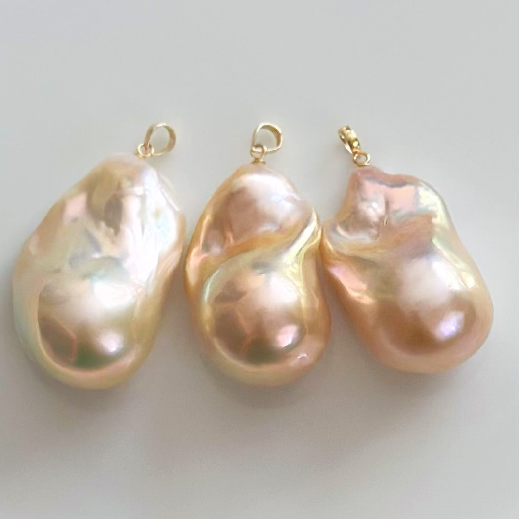 "la france pear  ラフランスペア"  baroque pearl  ペンダントトップ　ネックレス - hikari pearl.