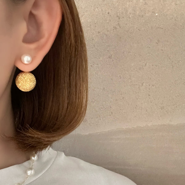 silver ball pearl catch ピアス　gold silver