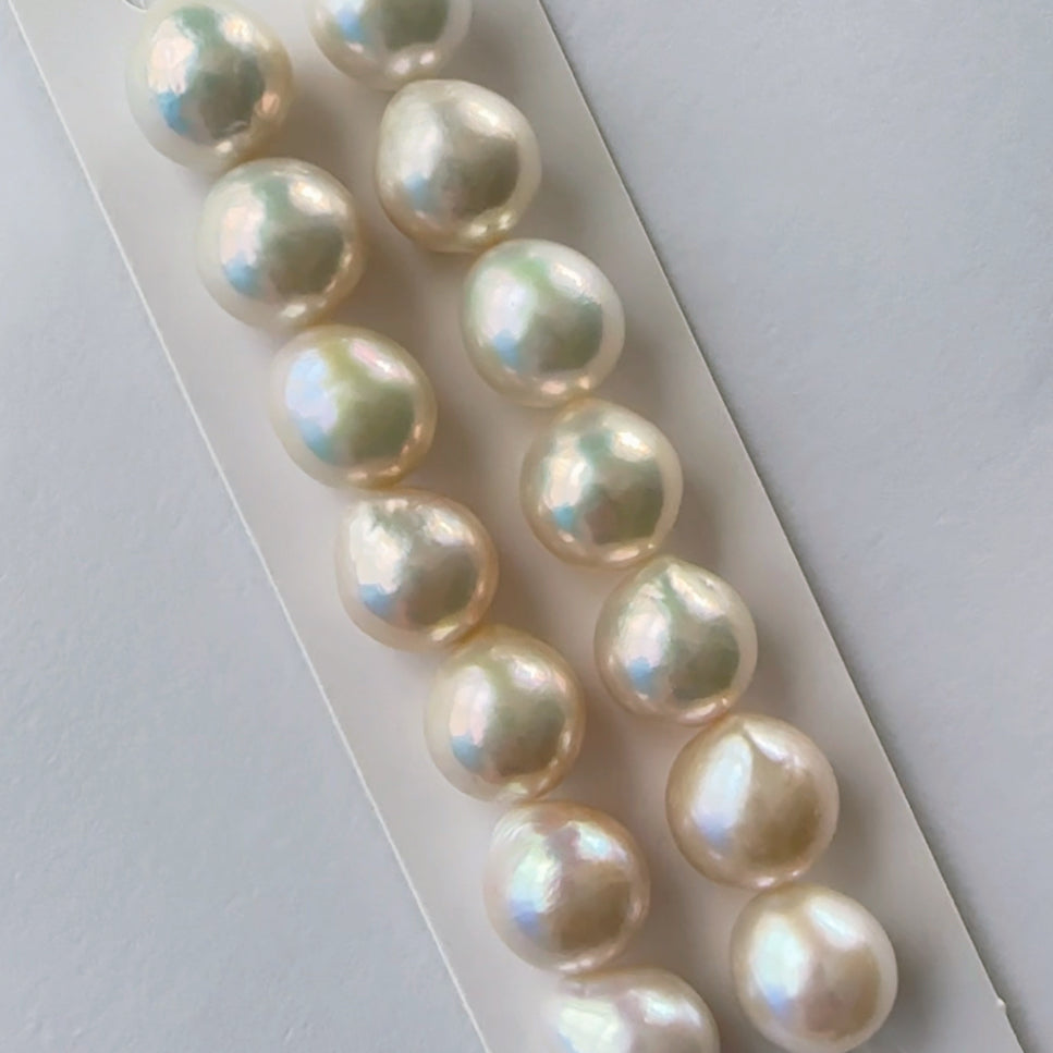 "Luxe Dropリュクス・ドロップ"
　ティアドロップパール　ピアス　イヤリング