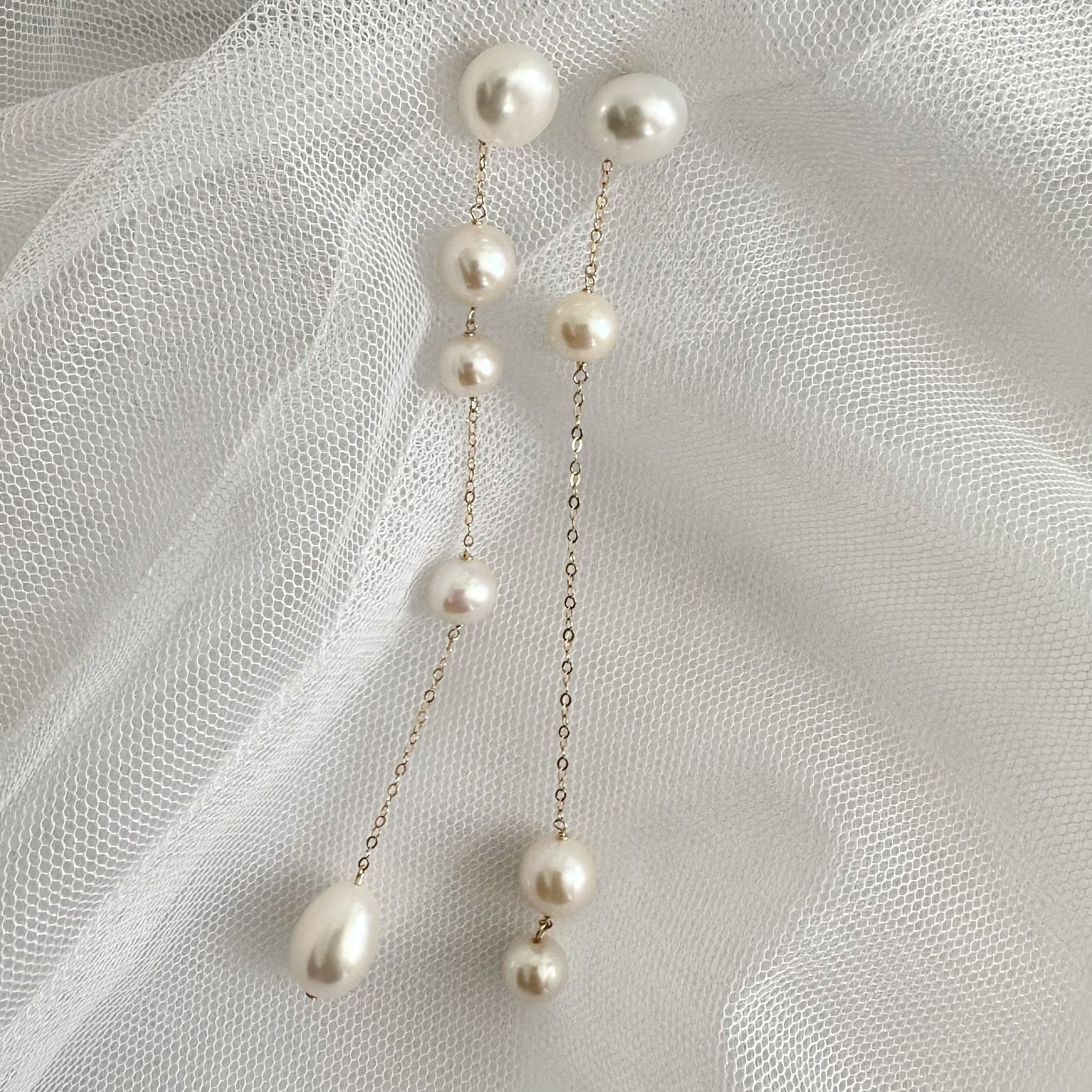 No.17 asymmetry wedding long ピアス　イヤリング - hikari pearl.