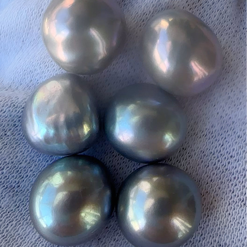 "Pearl Plump Gray パール プランプ グレー" ピアス　イヤリング - hikari pearl.