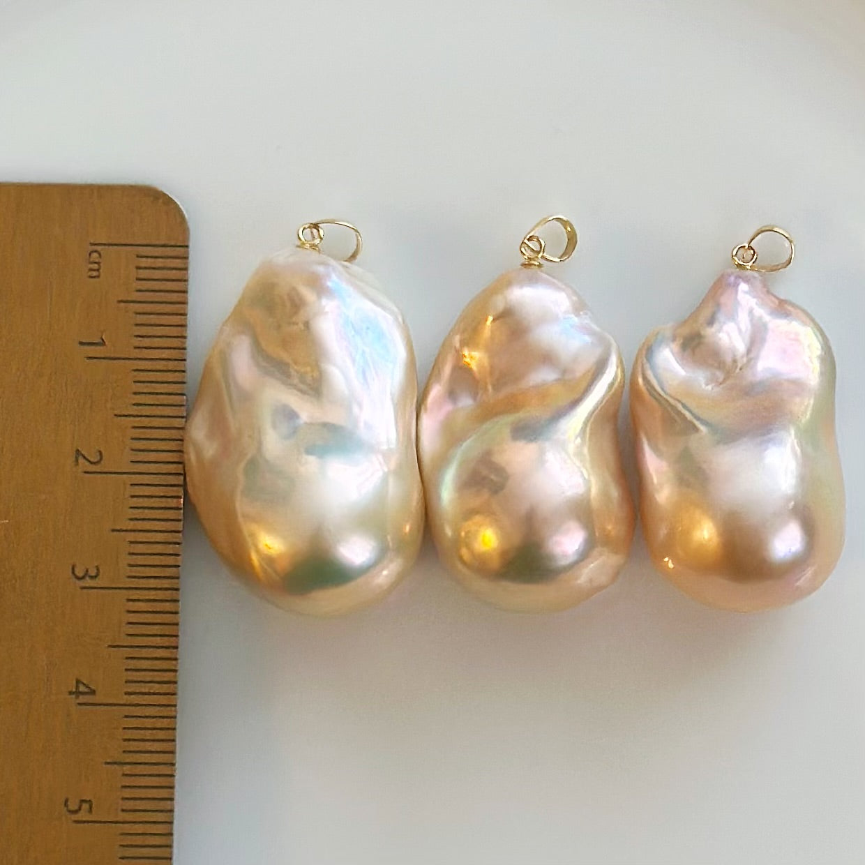 "la france pear  ラフランスペア"  baroque pearl  ペンダントトップ　ネックレス - hikari pearl.