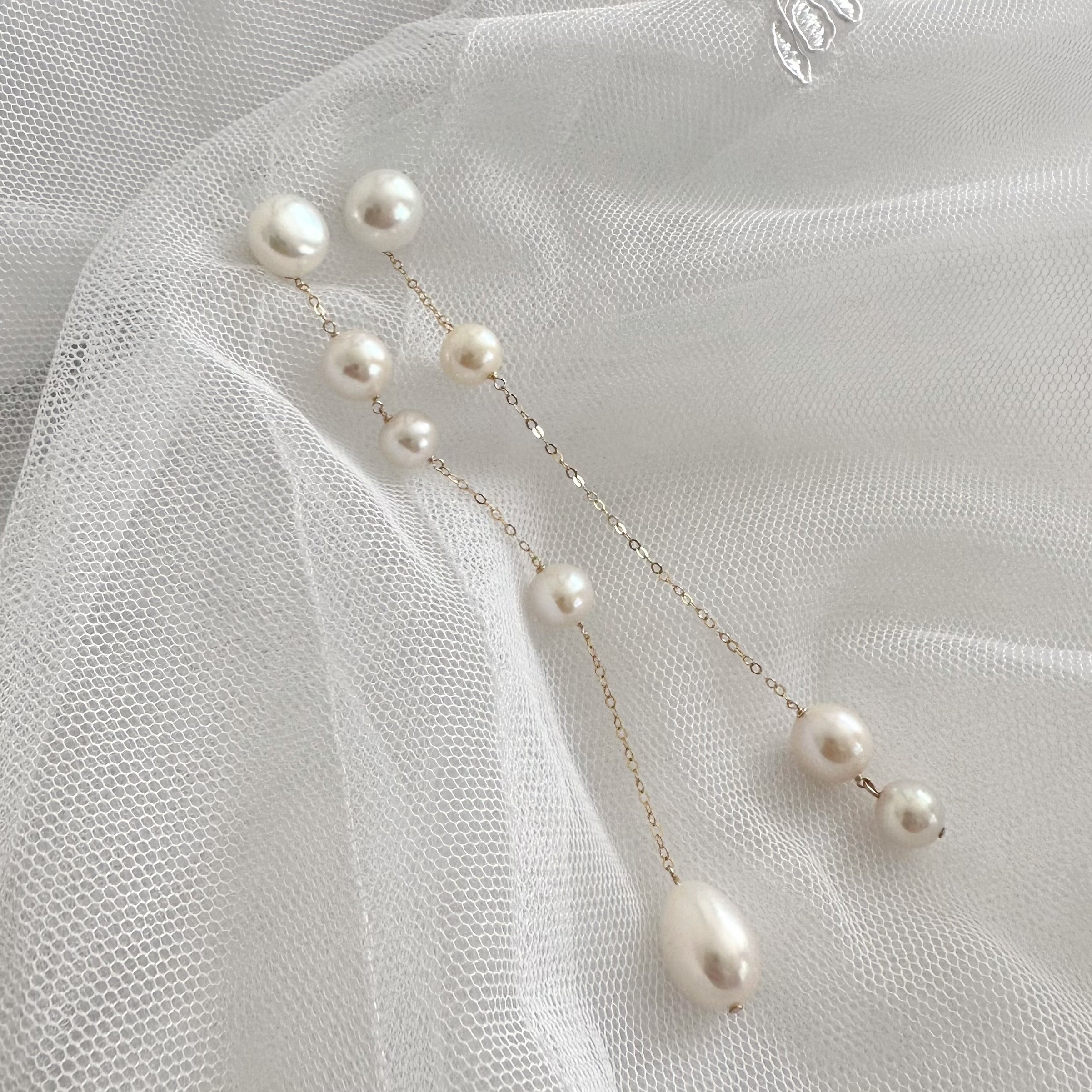 No.17 asymmetry wedding long ピアス　イヤリング - hikari pearl.