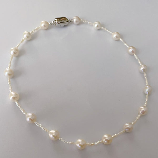 Pearl Station Necklace 8mm