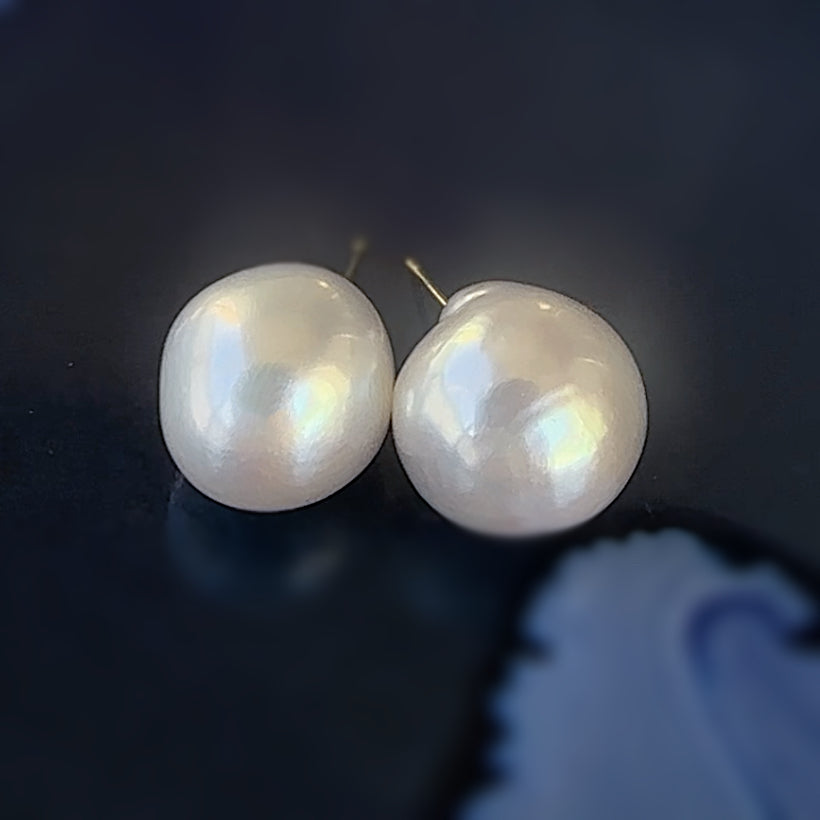 "Pearl Plump パール プランプ"  ピアス　イヤリング - hikari pearl.