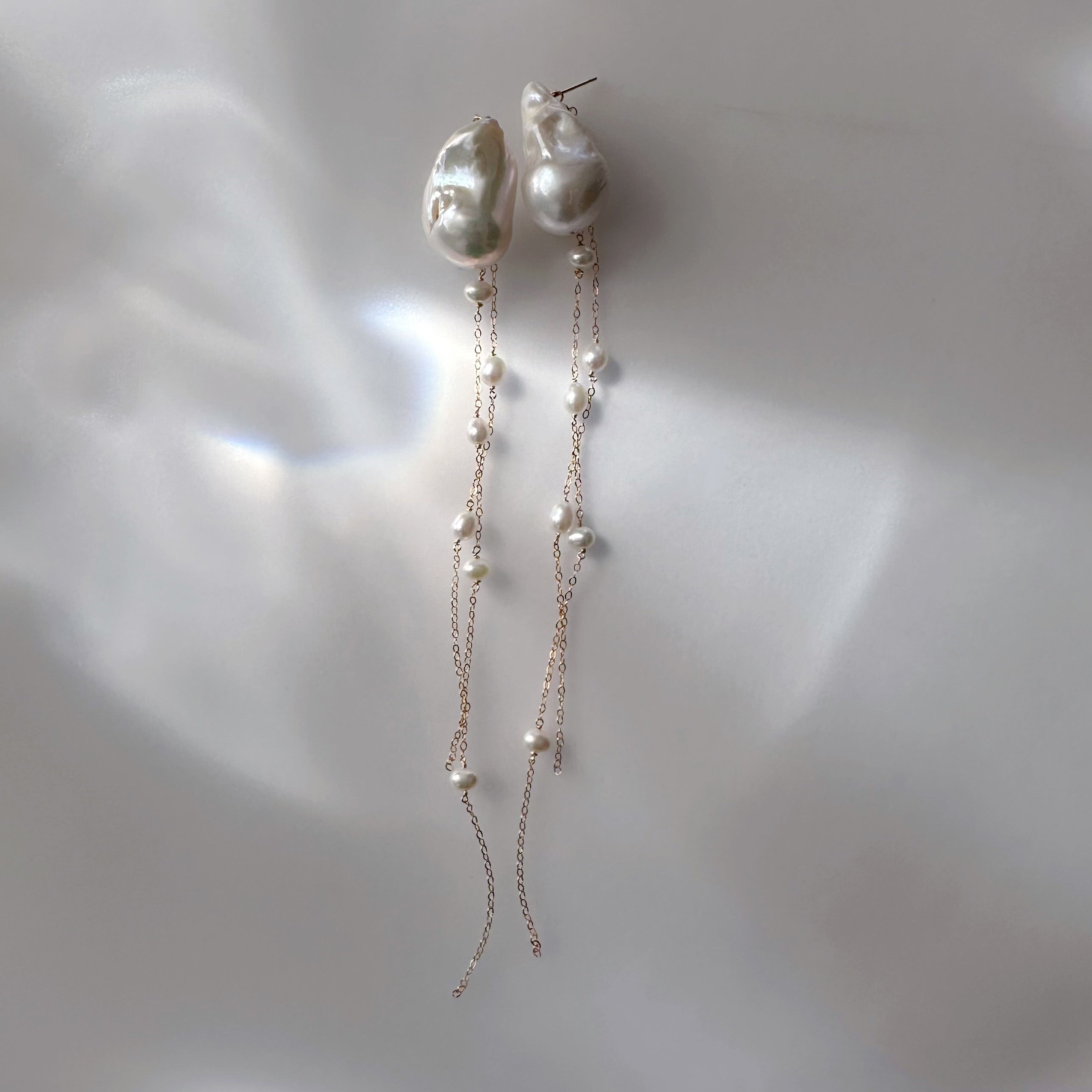 "lisianthus リシアンサス" バロックパール　ロングピアス　イヤリング　wedding baroque - hikari pearl.