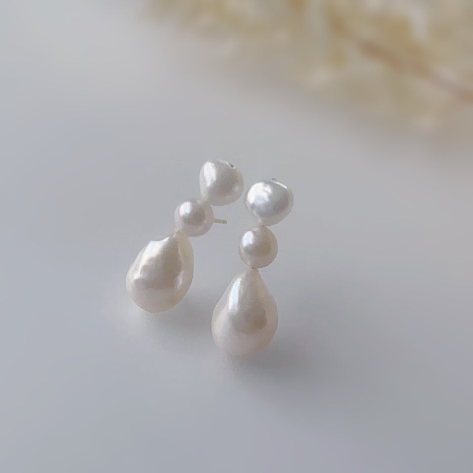 nuance  pearl 3 line  ピアス　イヤリング　white