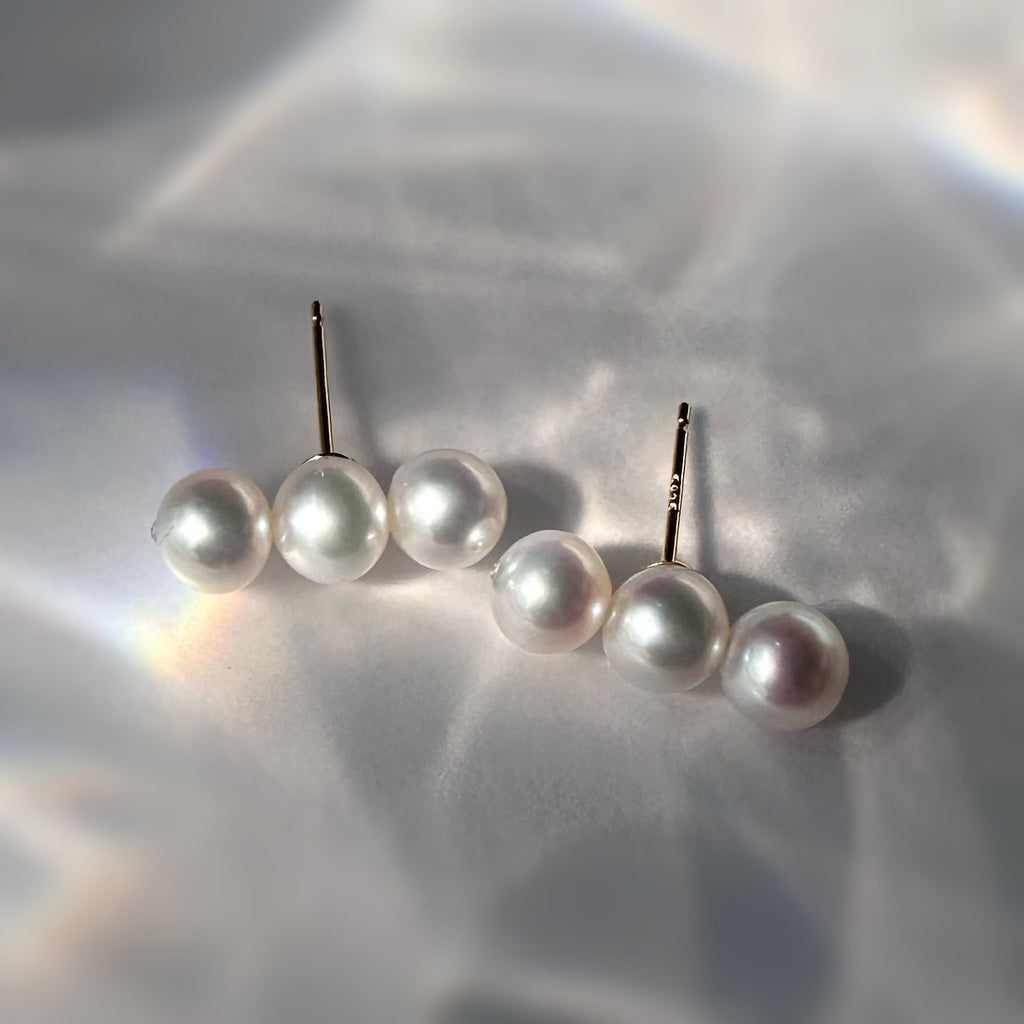 "Trio Perle Blanc トリオ・ペルル・ブラン"   3連パール　ピアス　イヤリング - hikari pearl.