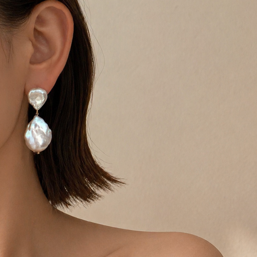petal× oyster baroque weddingピアス　　イヤリング - hikari pearl.
