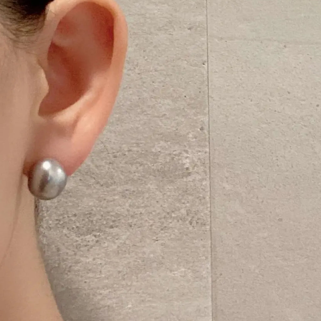 "Pearl Plump Gray パール プランプ グレー" ピアス　イヤリング - hikari pearl.