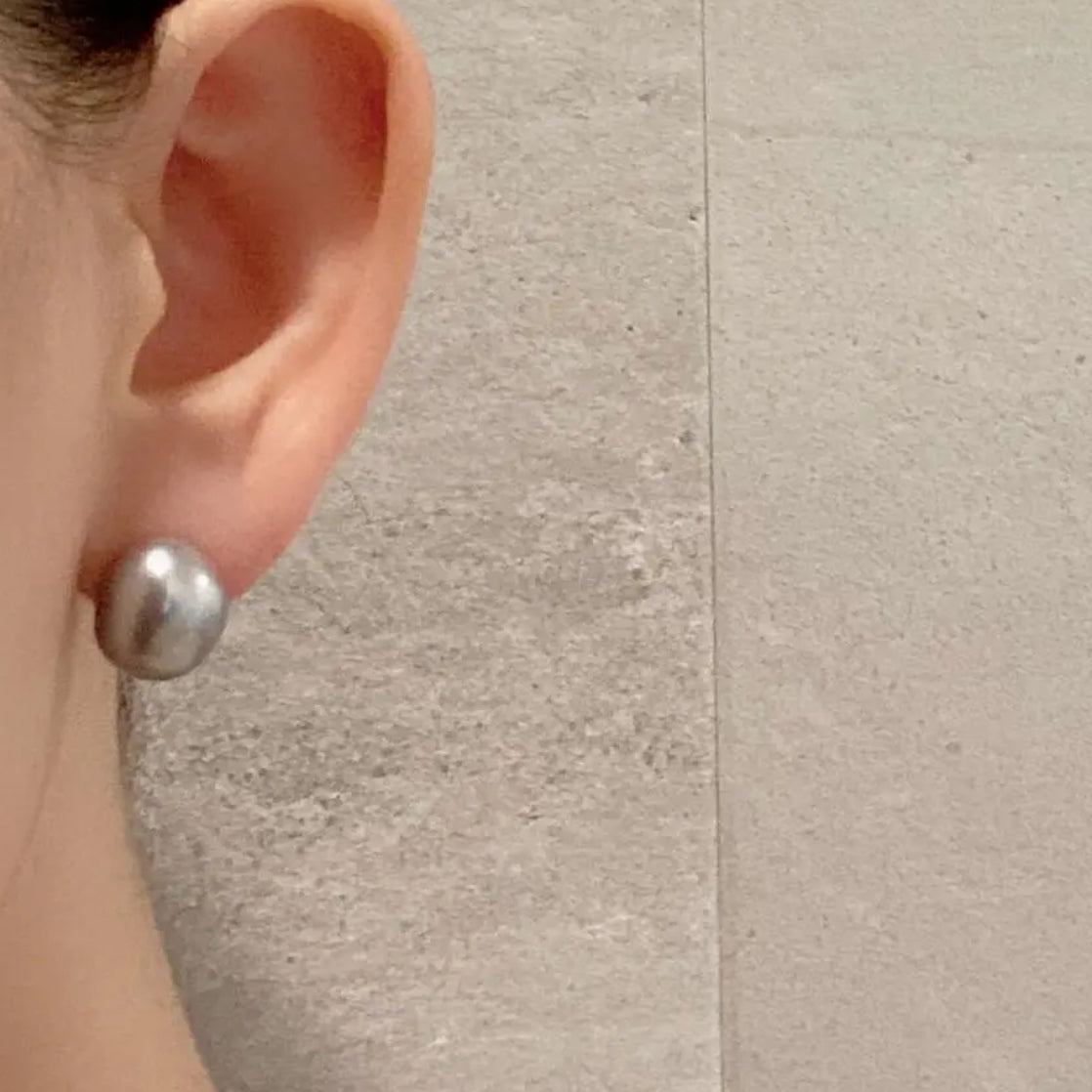 "Pearl Plump Gray パール プランプ グレー" ピアス　イヤリング - hikari pearl.