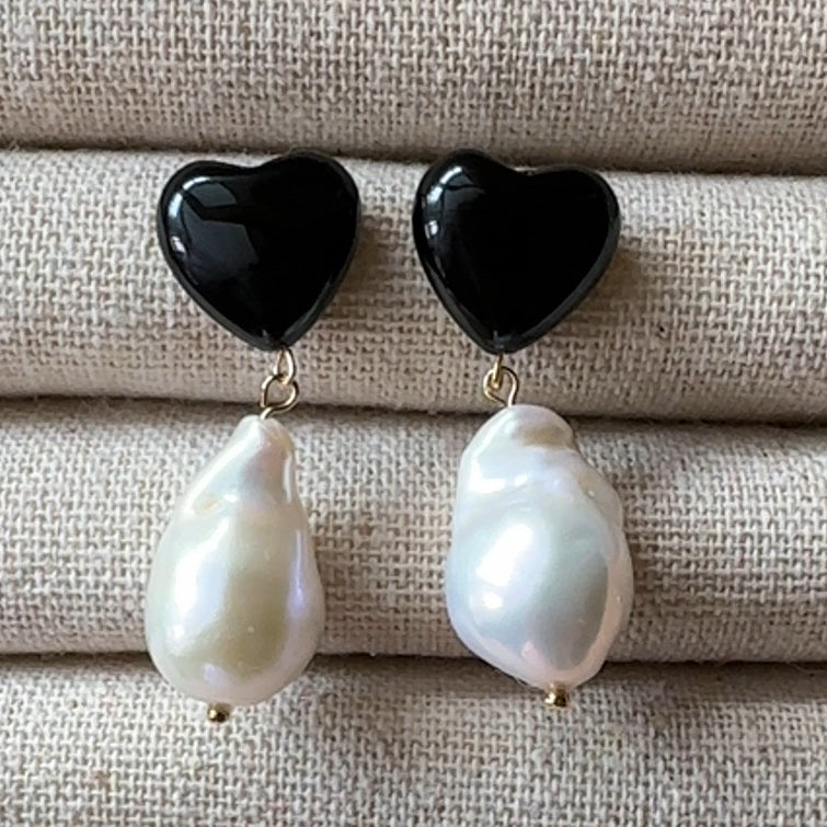 onyx coeur   oyster baroque pearl ピアス　イヤリング - hikari pearl.