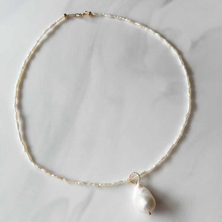 Keshi pearl oyster baroque necklace
