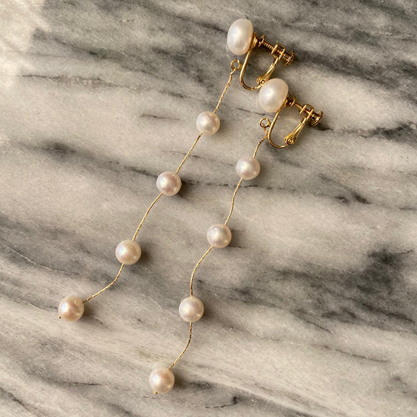 No.18 asymmetry wedding long ピアス　イヤリング - hikari pearl.
