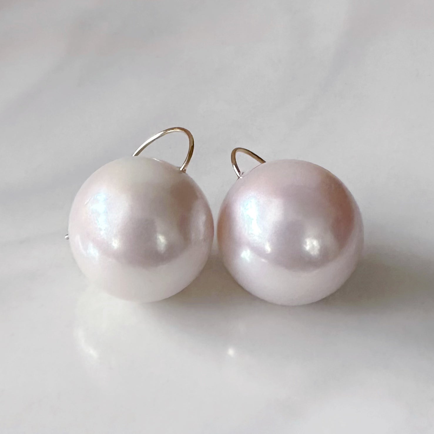 一点もの　k18  freshwater pearl ピアス - hikari pearl.