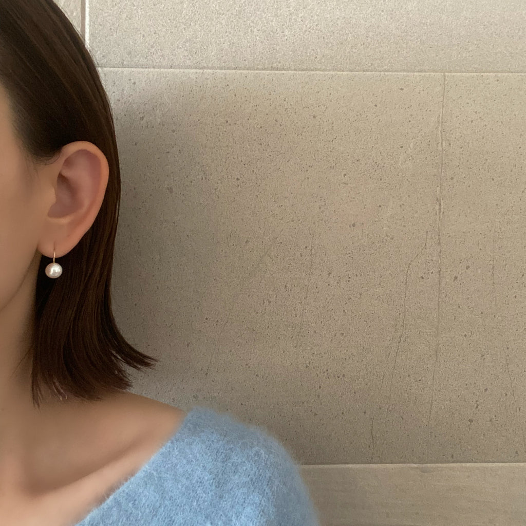 k18 Fresh water hook nudeピアス - hikari pearl.