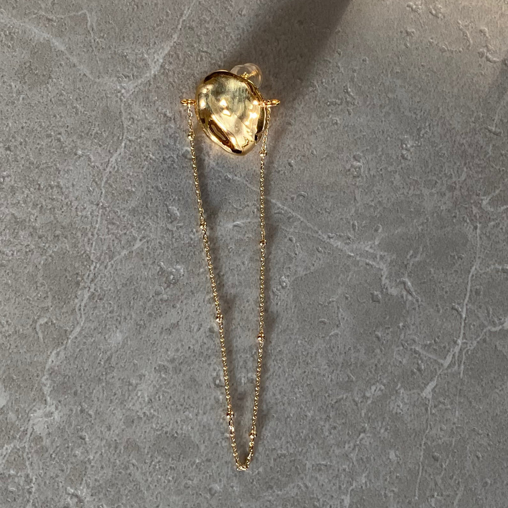 petal dot chain balançoire ピアス　イヤリング - hikari pearl.